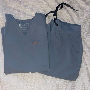 FIGS scrubs